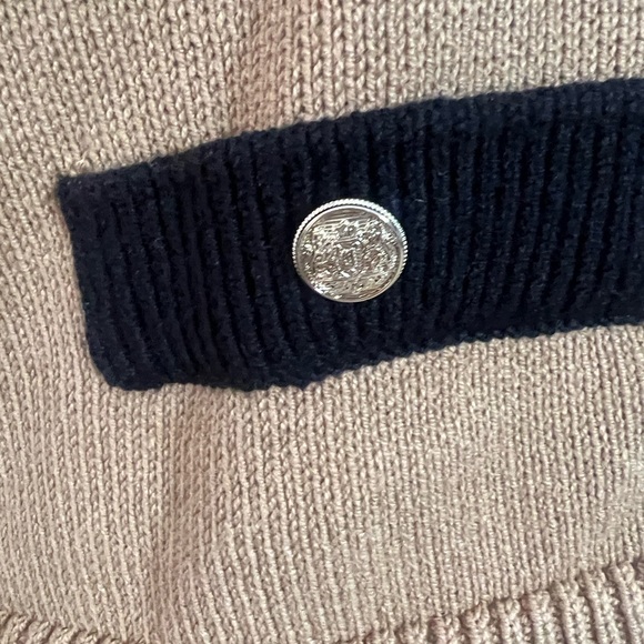 🍂🥧🧥LOFT Tan/Camel Sweater with Black Details - Picture 9 of 16